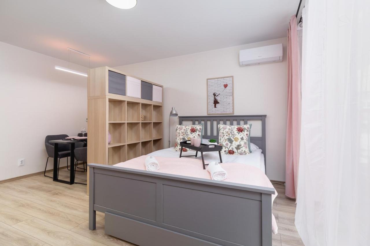 Deluxe Studio Cracow Arianska By Noclegi Renters Krakow Exterior photo